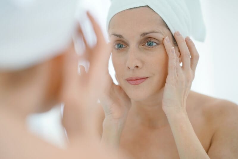 THE SECRET TO BRIGHT AND BEAUTIFUL EYES!